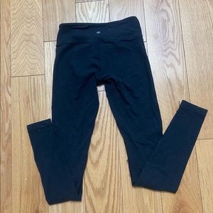 SIZE 4 black lululemon leggings